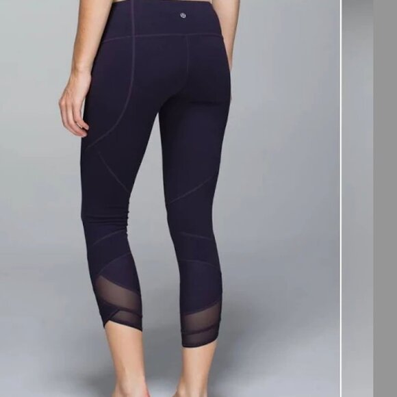 Lululemon Athletica Emerge Renewed Crop Full-On Luon Polka Dot Nightfall Legging - Picture 1 of 4